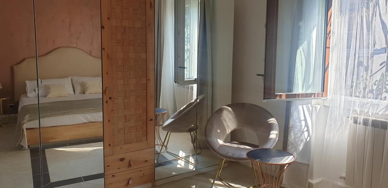 Bellagio Rotonda Apartment Екстер'єр фото