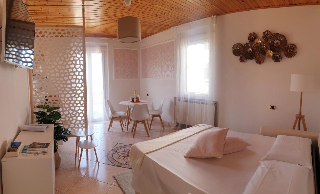 Bellagio Rotonda Apartment Екстер'єр фото